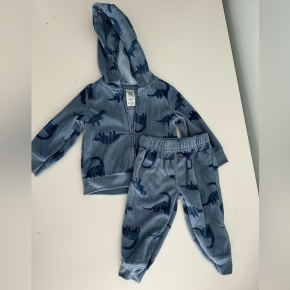 NWOT Carters 6-9M Fleece Dinosaur Set - Picture 1 of 4